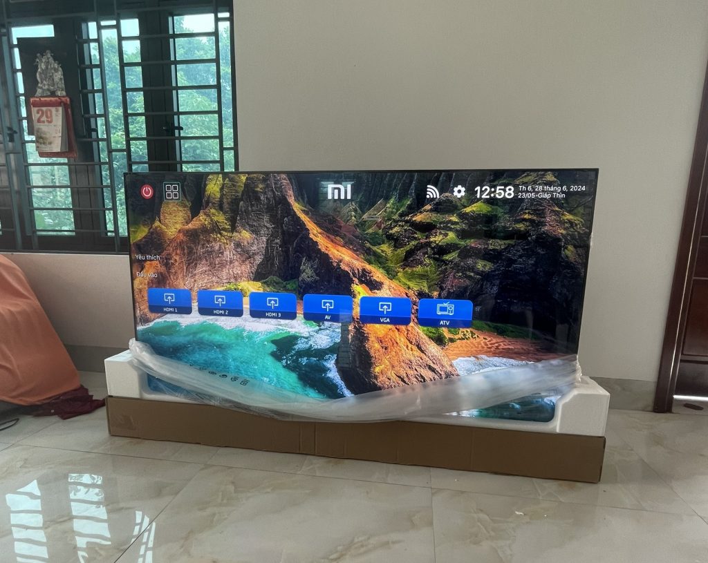 Tivi Xiaomi S MiniLED 85 inch lắp đặt 2